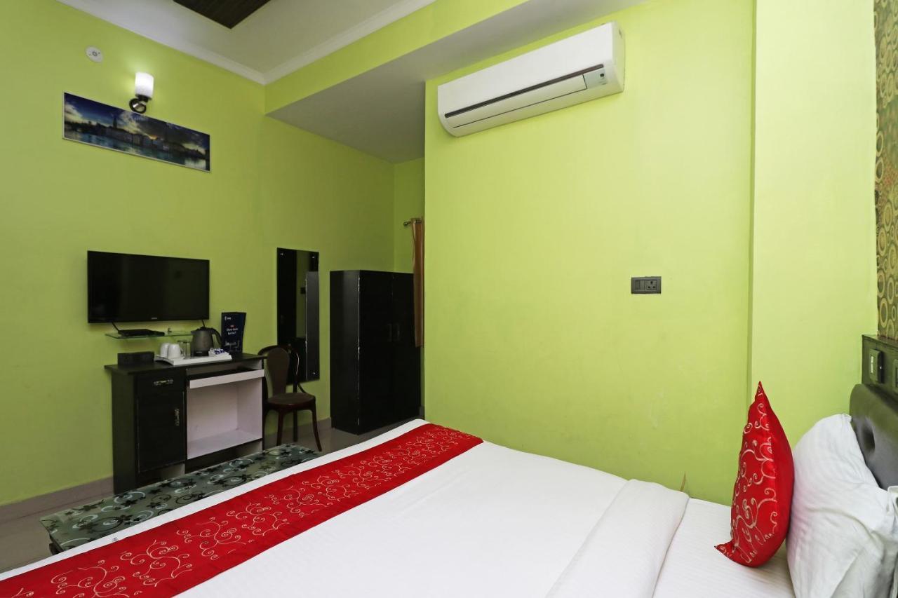 Capital O 8680 Hotel Vaishnavi Inn Hasanganj Exterior photo